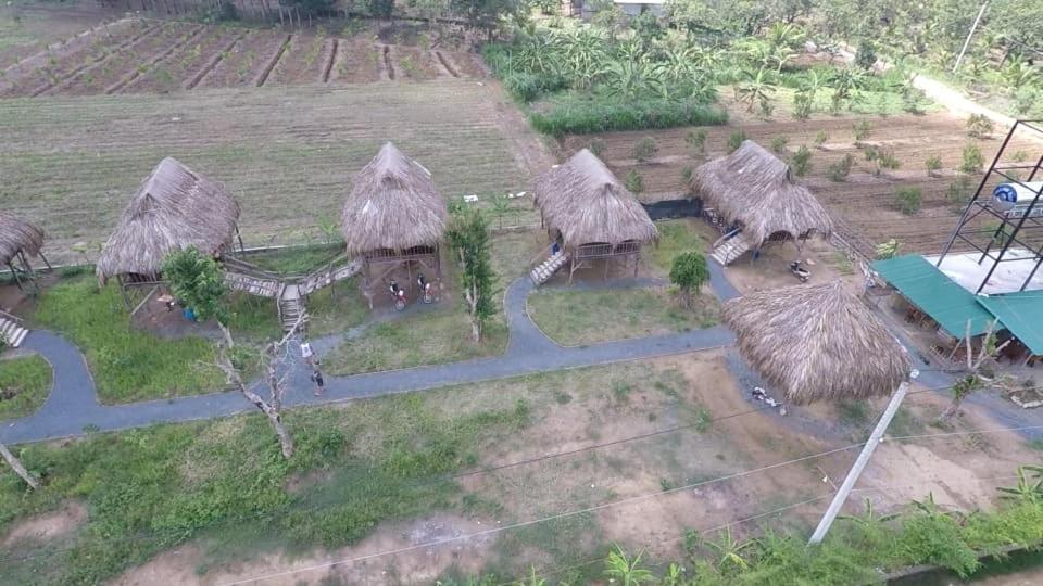 Sunny Field Eco Stilt House Βίλα Cat Tien Εξωτερικό φωτογραφία