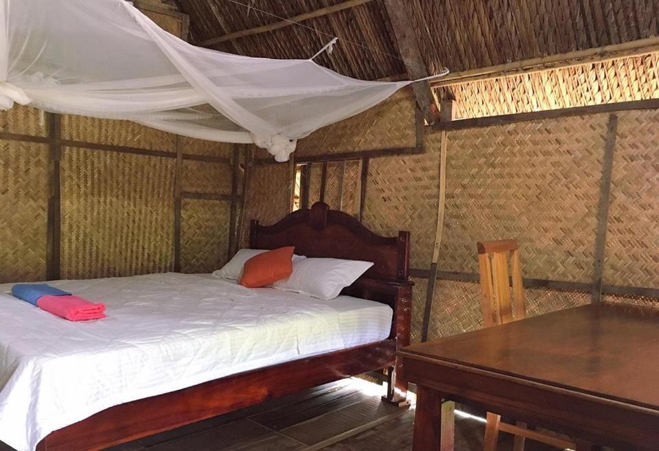 Sunny Field Eco Stilt House Βίλα Cat Tien Εξωτερικό φωτογραφία